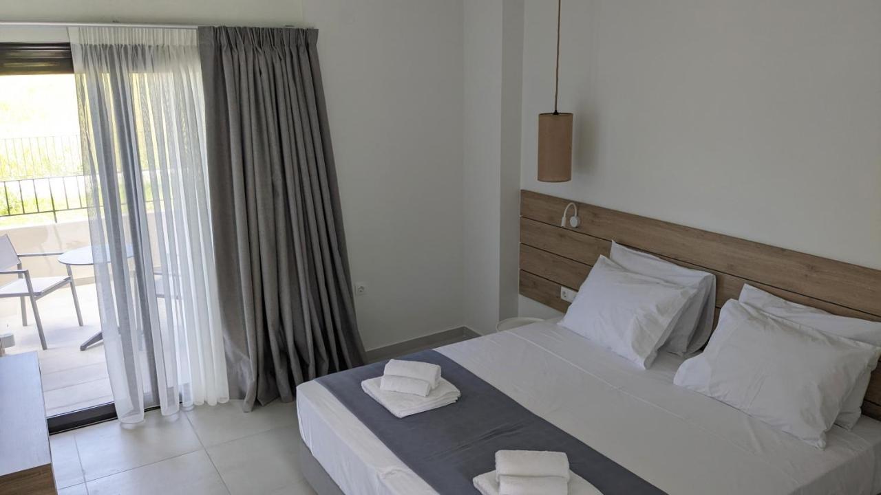 Costa Ionica - Mytikas Seaside Hotel Zimmer foto